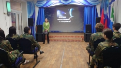 Познавательно-игровая программа &laquo;Космос поразительный и загадочный&raquo;